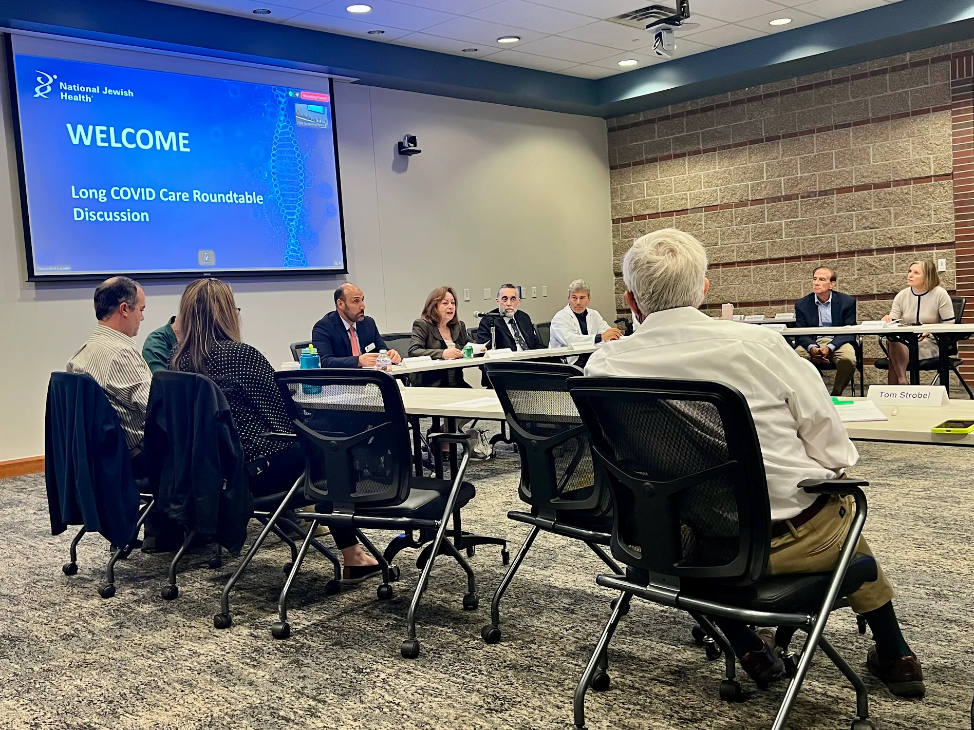 Lt. Governor Primavera leads a discussion about Long COVID alongside clinicians and researchers in Colorado. 
