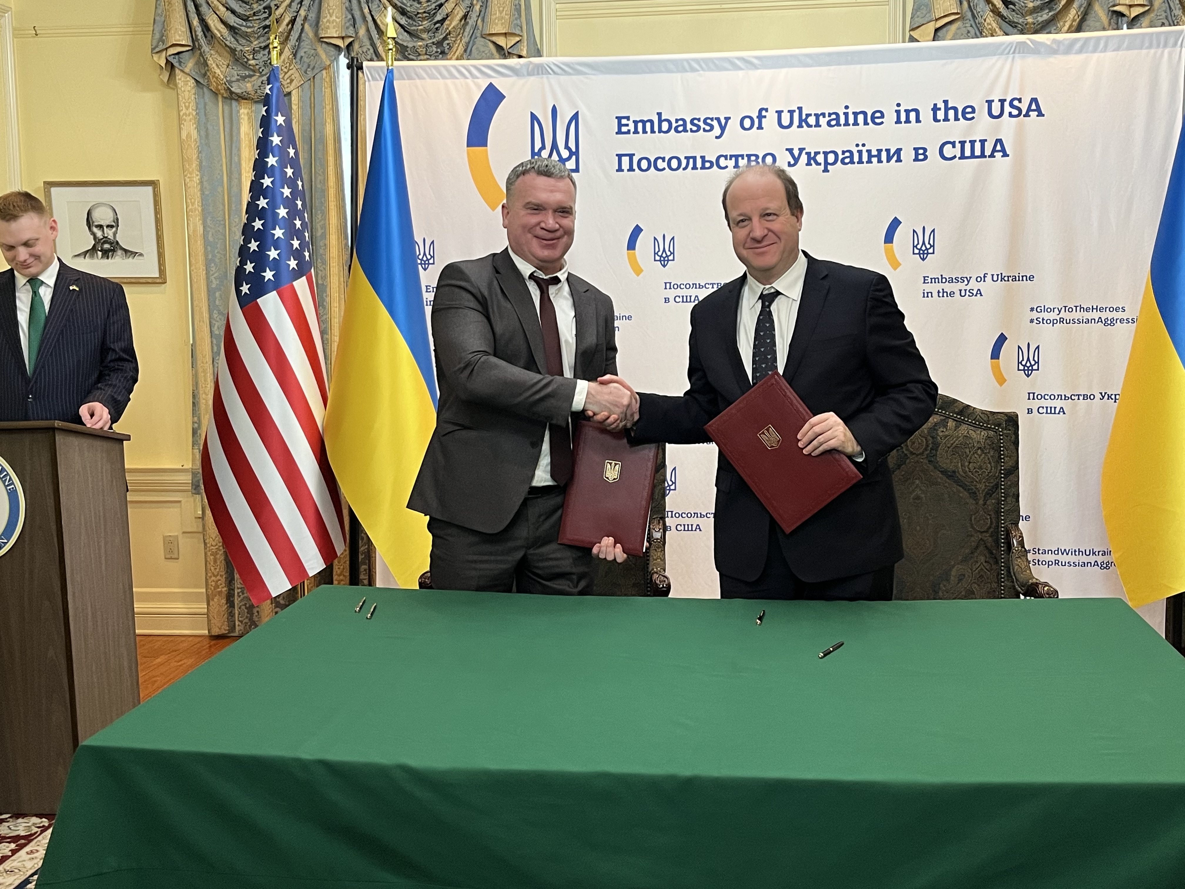Governor Polis and Denys Denyshchenko, Deputy Head of the Volyn Regional State Administration shake hands after signing a historic Sister State Agreement between the State of Colorado and Volyn, Ukraine.